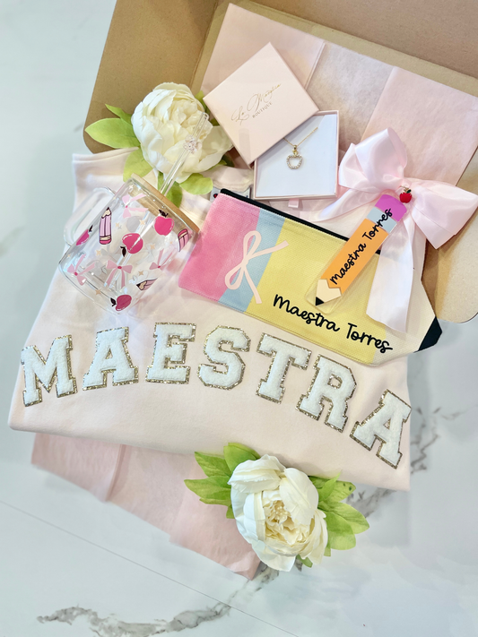Maestra Letter Patch Sweatshirt Gift Box