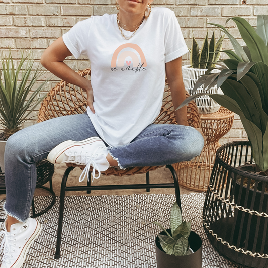 Sé Amable Tee - Bella Canvas