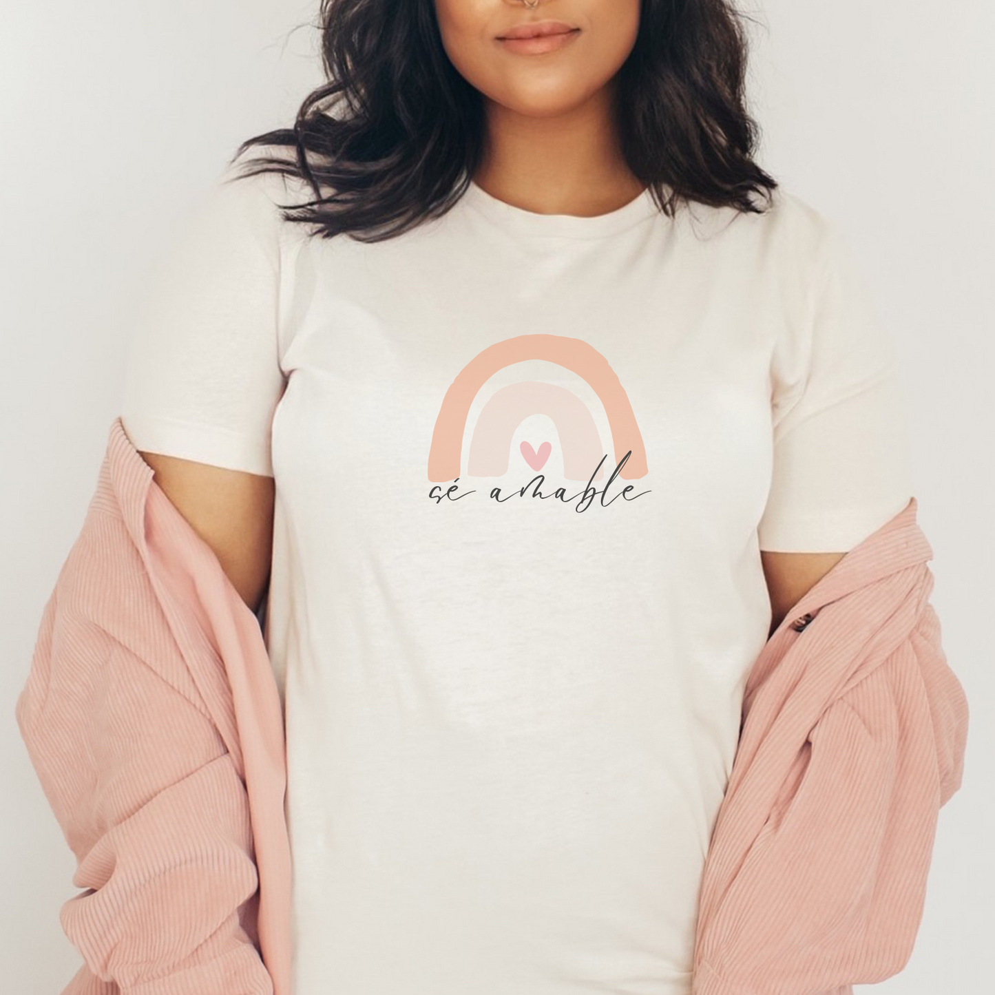 Sé Amable Tee - Bella Canvas